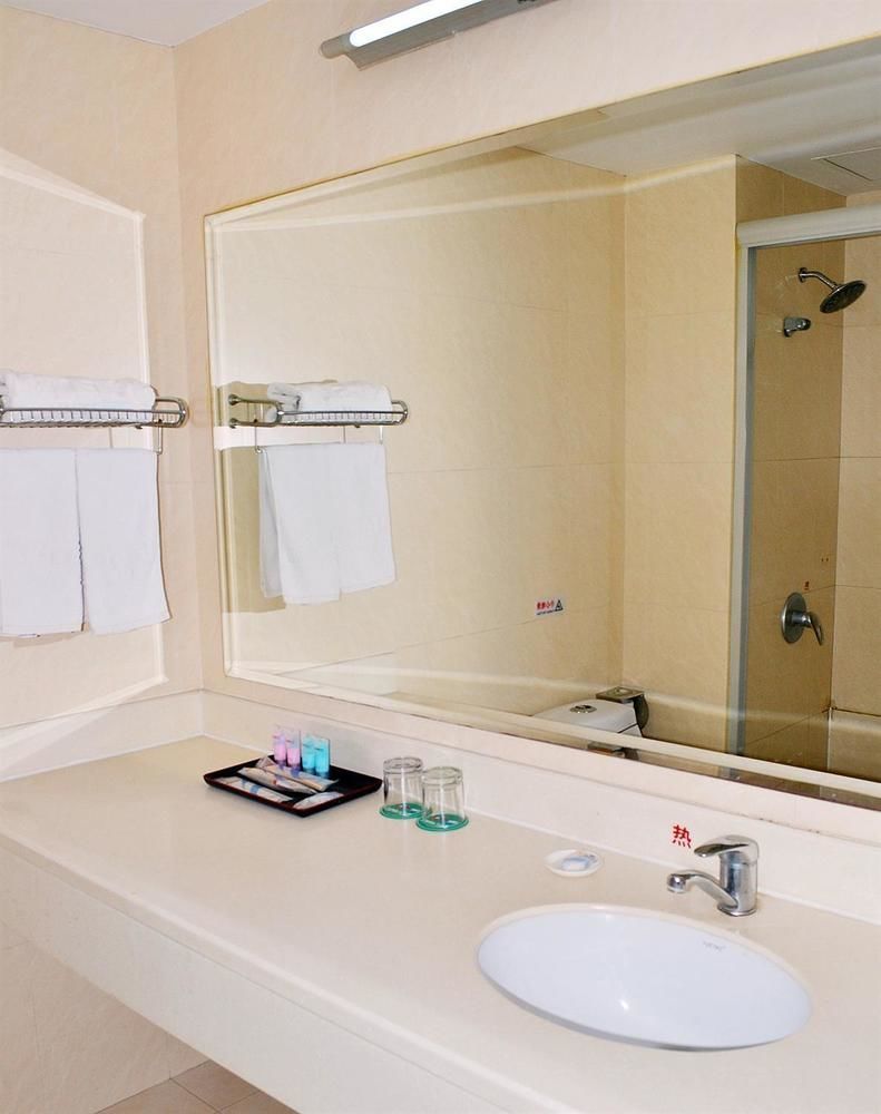 Motel 168 Hotel Urumqi Luaran gambar
